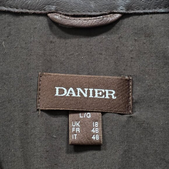 Danier Leather Jacket Women L Brown Studded Leaf Pockets Lined Boho Glitter Punk - Picture 3 of 16